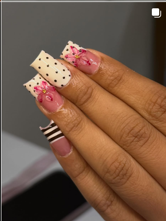 Magenta glitter stripe florals